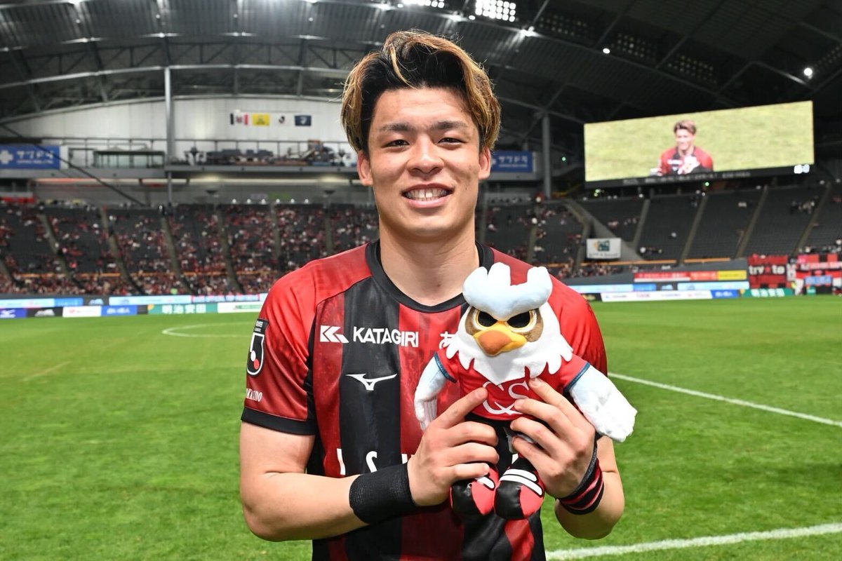 【激レア】コンサドーレ札幌　ミラン・トゥチッチ選手直筆サイン入試合球 激レア】コンサドーレ札幌 ミラン・トゥチッチ選手直筆サイン入