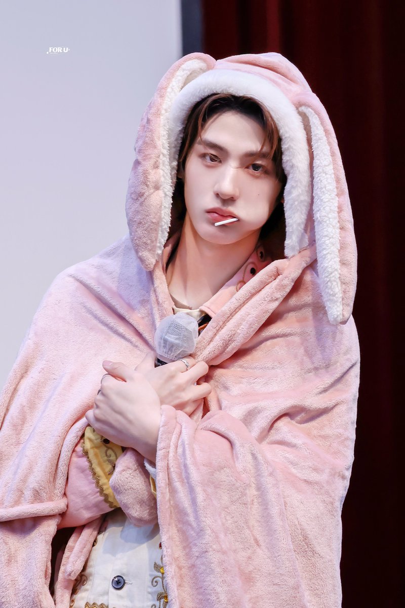 230922 HD

끼한이🐰

#이한  #LEEHAN 
#보이넥스트도어 #BOYNEXTDOOR
