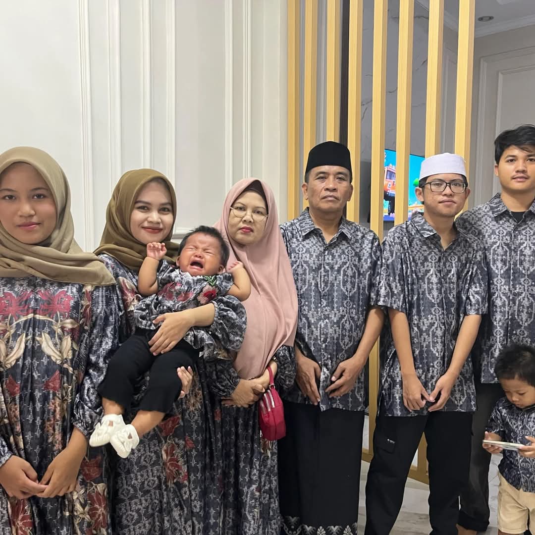 muhammadnabili's tweet photo. Selamat lebaran tahun 2025 mohon maaf lahir dan batin🙏 https://t.co/RMPPAhc0rU