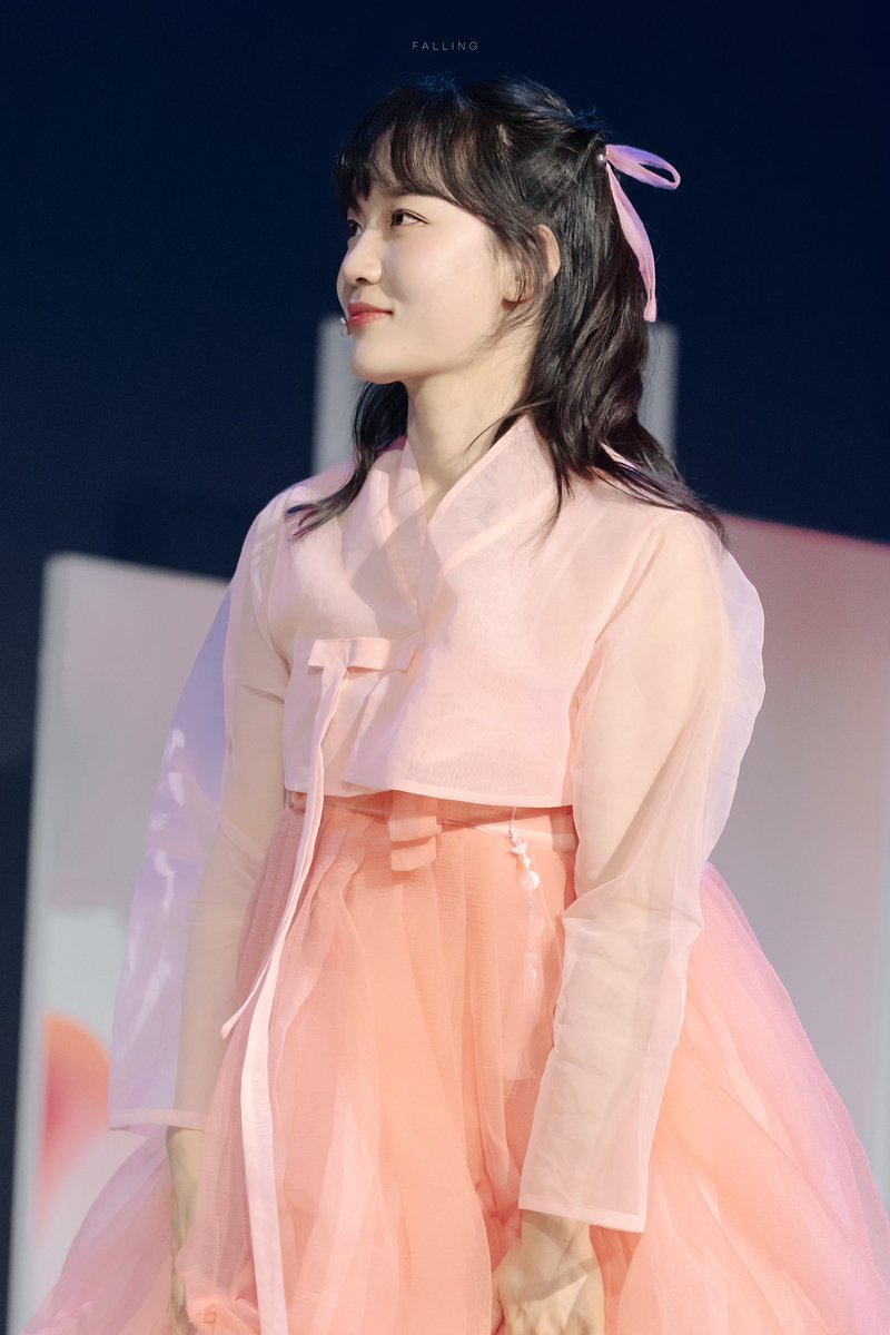 250404 삼색도 무대인사

태애 役 | #임찬민 배우님

클태에 사랑애, 큰 사랑