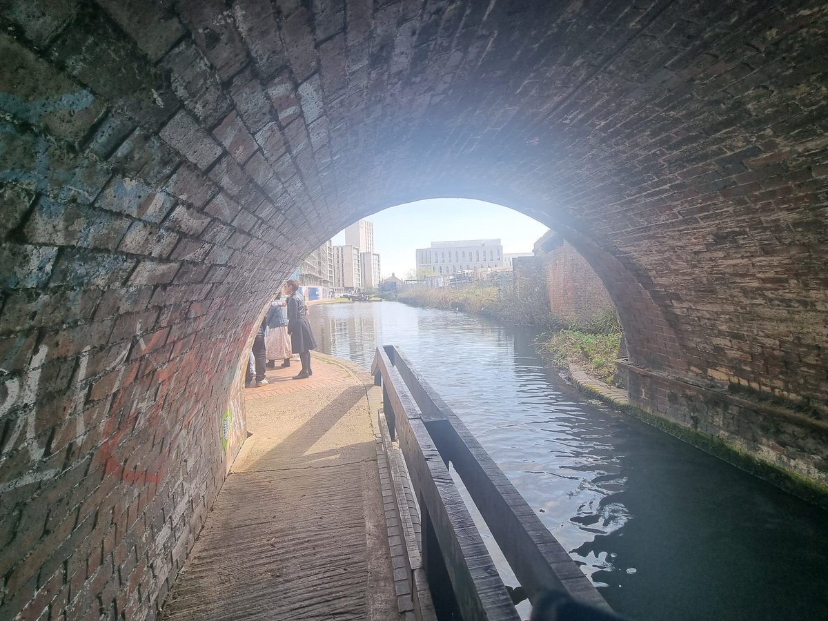 Helen Higson (@higsonhe) on Twitter photo 4th April: our <a href="/AstonBusiness/">Aston Business School</a> MBAs took advantage of the glorious weather and visited <a href="/ikongallery/">Ikon</a> and walked along the canals with Nick from <a href="/CanalRiverTrust/">Canal & River Trust</a> Thank you so much 4th April: our <a href="/AstonBusiness/">Aston Business School</a> MBAs took advantage of the glorious weather and visited <a href="/ikongallery/">Ikon</a> and walked along the canals with Nick from <a href="/CanalRiverTrust/">Canal & River Trust</a> Thank you so much