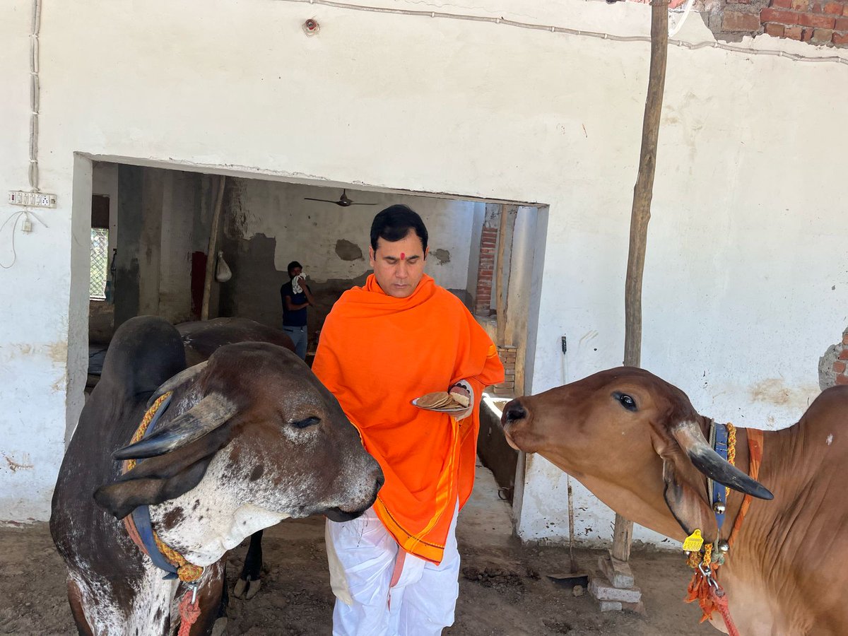 nkgurjar4bjp's tweet photo. गावो रक्षितः रक्षित गौमाता से बड़ा धन इस तीनों लोक में कुछ भी नहीं है।
#mlaloni #SaveCowSaveEarth https://t.co/6FsscFOway