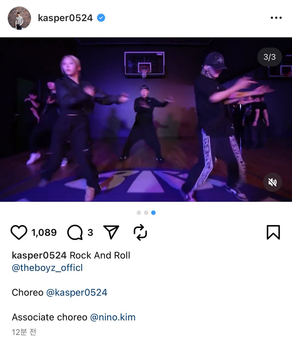 115kitten's tweet image. 더보이즈 락앤롤 안무 
안무가 캐스퍼가 짰나봐 (+니노쌤까지!!!)