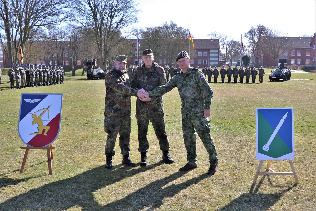 Een Duitse luchtverdedigingseenheid die jarenlang deel uitmaakte van het Nederlandse Defensie Grondgebonden Luchtverdedigingscommando (DGLC), valt weer onder Duits bevel. Met een militaire ontvlechtingceremonie in Todendorf is 61 Flugabwehrraketengruppe weer ‘welkom thuis’