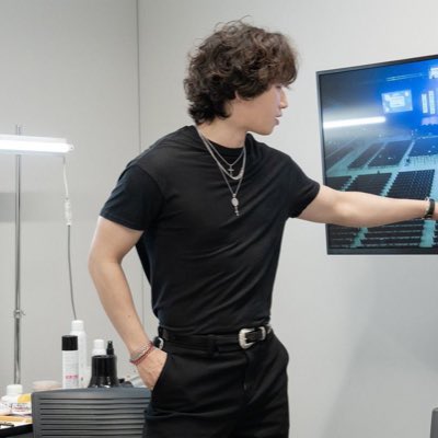 the waist the body the arms the hair the side profile the pants the shirt the hands the necklaces the bracelets the everything THE KANG DAESUNG