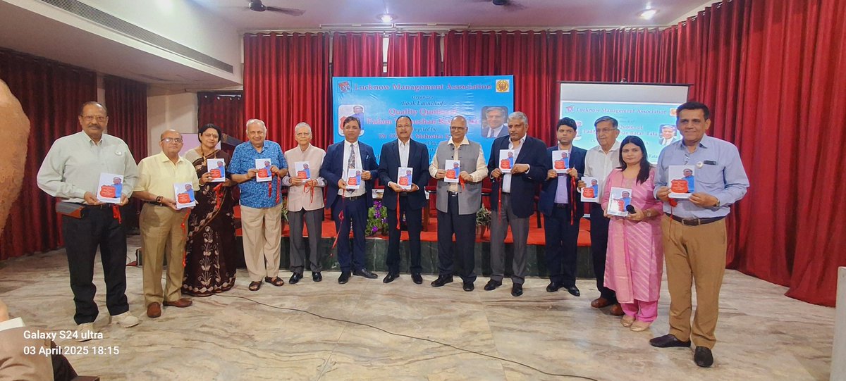 LucknowManagem3's tweet photo. LMA hosted a thought-provoking and enriching panel discussion on the leadership legacy of Padma Vibhushan Mr. Ratan Tata and Book Launch of "Quality Quotes by Ratan Tata: The Anmol Ratan of India" by Dr. Dheeraj Mehrotra https://t.co/20CJh0EUFI