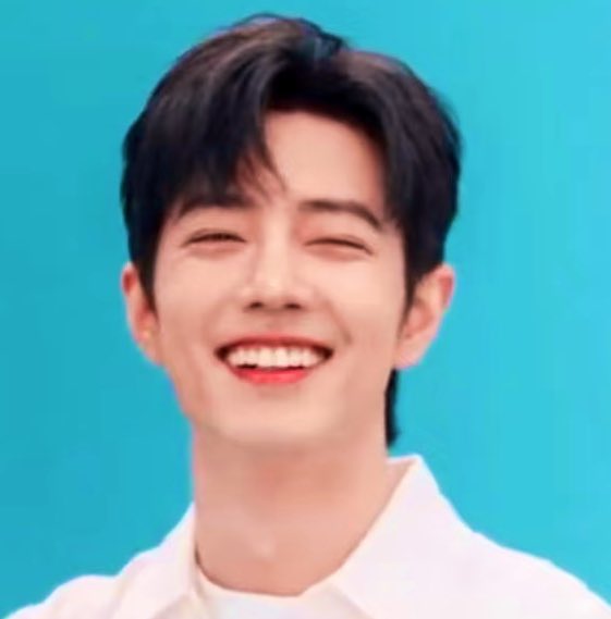XzSan1005's tweet photo. Smiley bunny ♥️🩵 #XiaoZhan https://t.co/g9JY4Yfxyo
