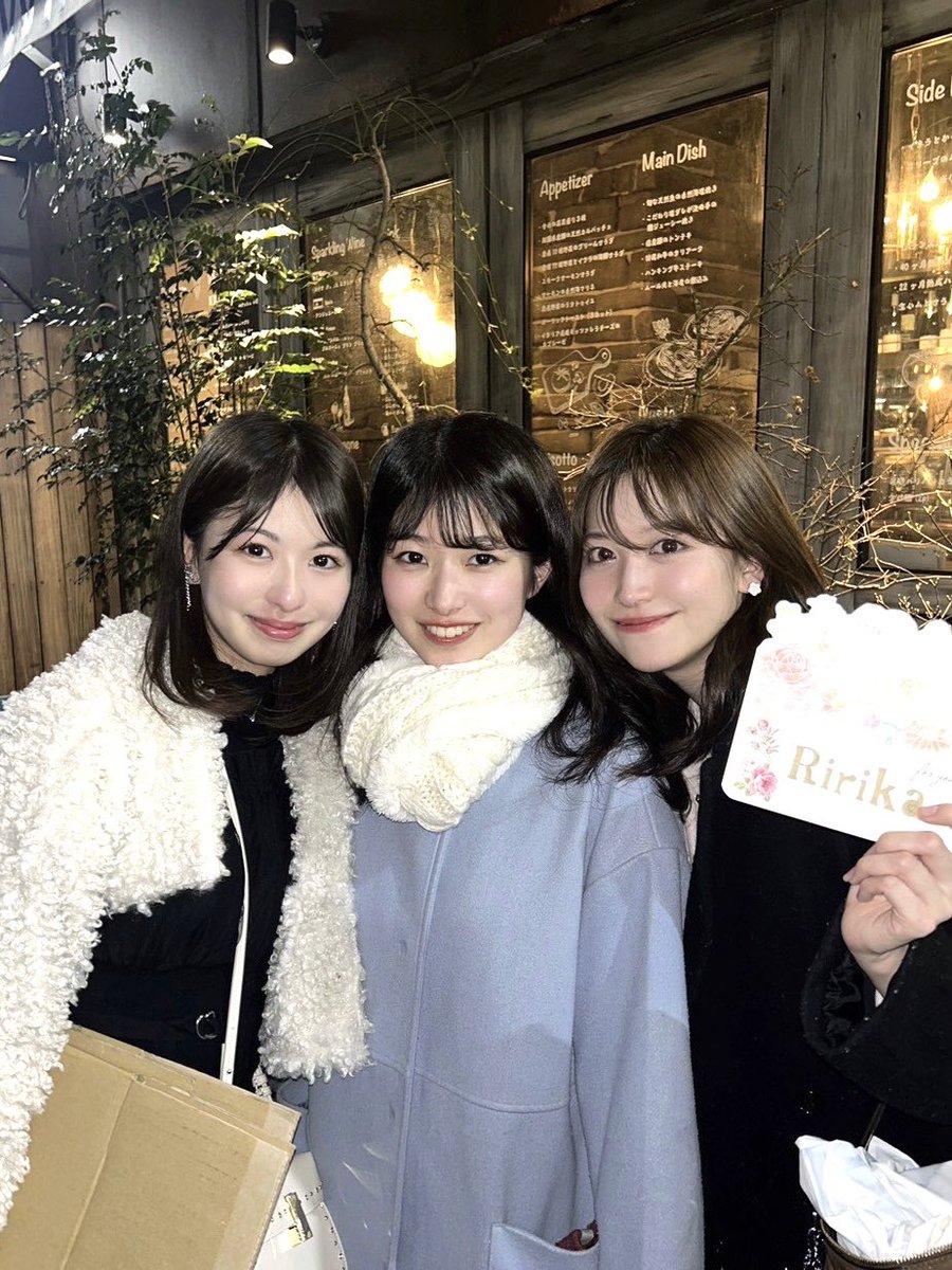 ma_iko__'s tweet photo. キャンパスラボ卒業の時の📸

カラコンはララシアさん🌱
カラコンは違和感があって付けないことが多いですが、違和感がないんです♡

PR
#ララシア https://t.co/iu0ihijmkl