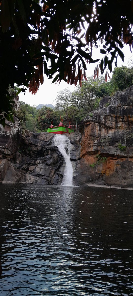 AndBiswaji43394's tweet photo. ପ୍ରାକୃତିକ ସୌନ୍ଦର୍ଯ୍ଯର ଗନ୍ତାଘର
ଓଡ଼ିଶା ରାଇଜ ମୋର..
ଅନୁଭୂତି କିଛି ଅଲଗା
ସେ ସୌନ୍ଦର୍ଯ୍ଯ ରେ ହଜିଯିବାର.....
#odisha
#odishatourism
#devkund
#balasore https://t.co/ftXDCklXJ5