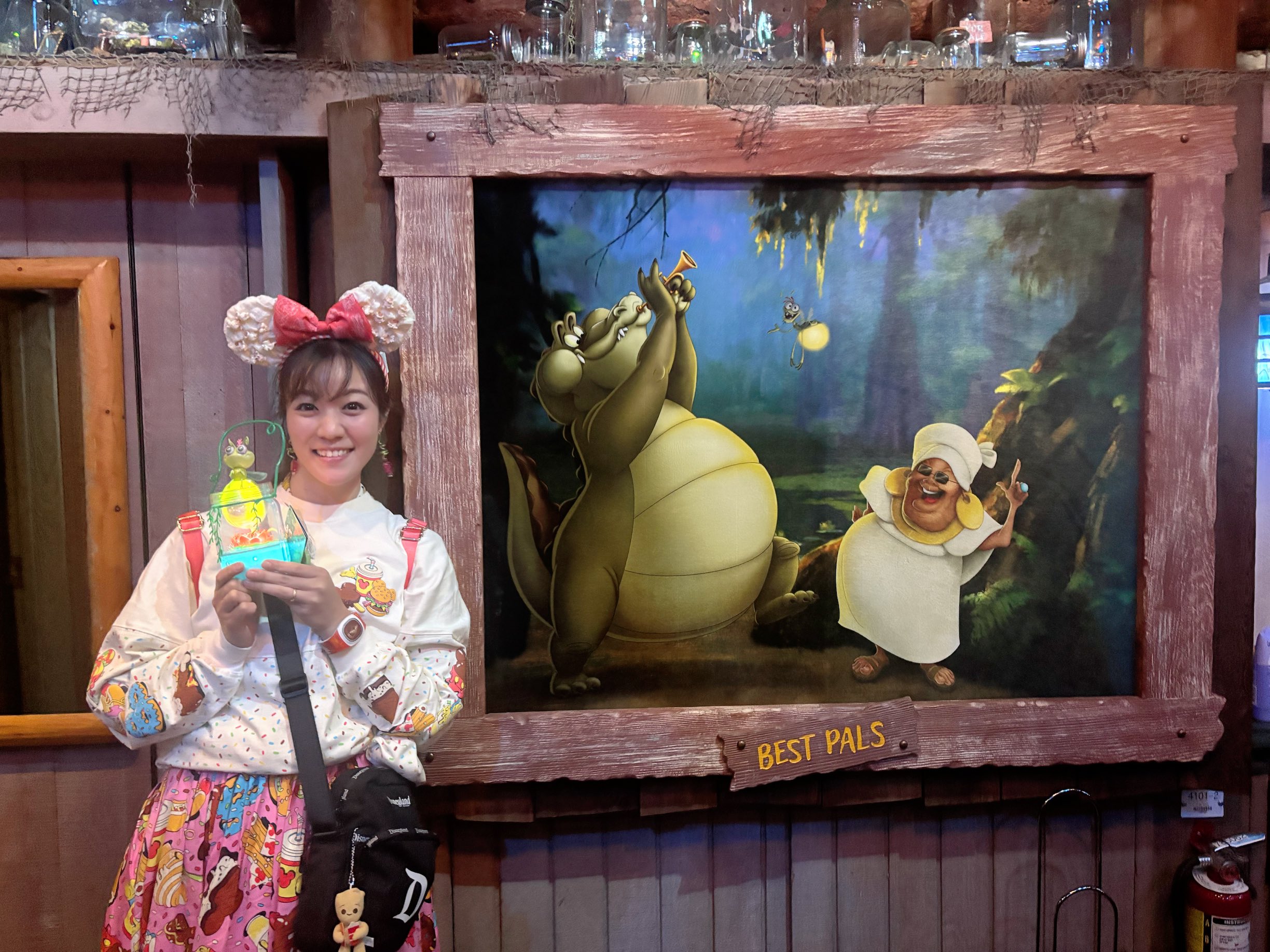 RUNSEOKJIN TOUR MINI CHARM アナハイム bunini メタルキーチェーン(PINK) – LINE FRIENDS SQUARE JAPAN