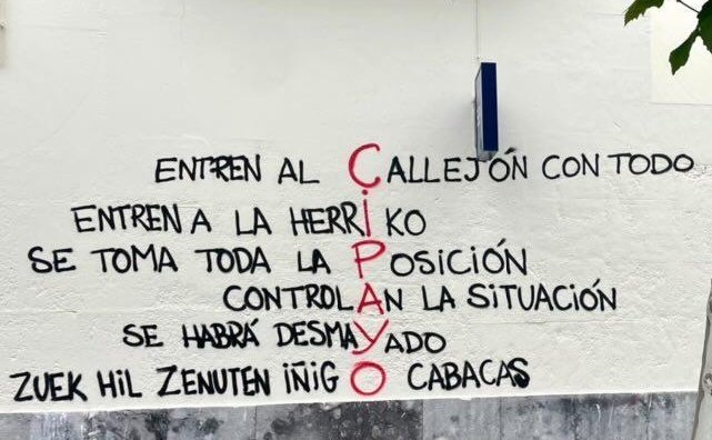 <a href="/EtxebarrietaME/">𝔼𝕥𝕩𝕖𝕓𝕒𝕣𝕣𝕚𝕖𝕥𝕒 memoria elkartea ✊🕶️</a> <a href="/Kirrulitaberna/">Kirruli</a> <a href="/inigogogoan/">iñigo gogoan</a>