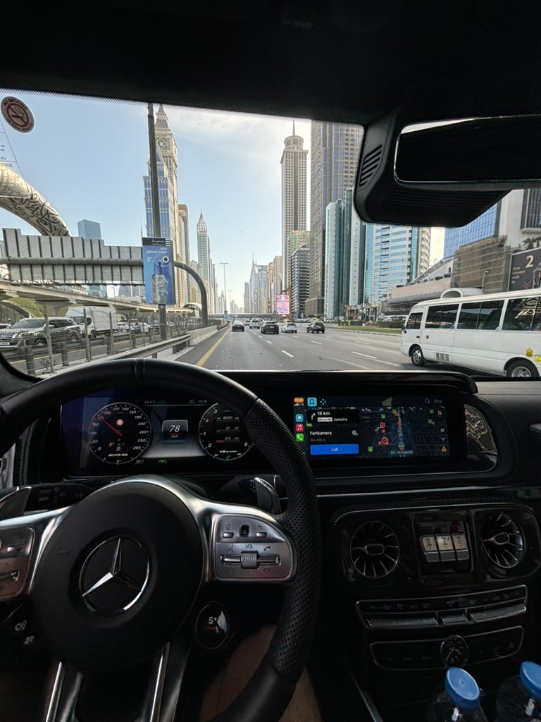zero0calls's tweet photo. Gm to all the trenches worriers who aped #greenification 🇦🇪 https://t.co/s91AOxT2sb