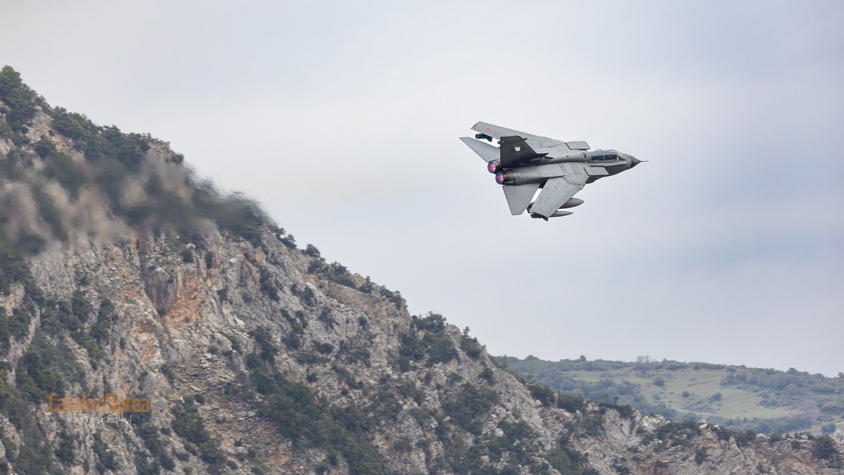 Hellenic Air Force tweet media