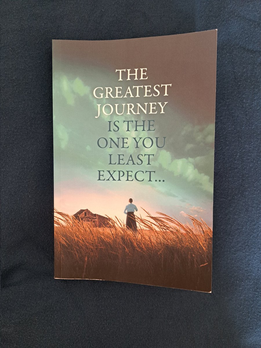 Latest read: Before Dorothy by <a href="/HazelGaynor/">Hazel Gaynor</a> Wow! The story of Auntie Em from The Wizard of Oz, it's a wonderful, complex portrait of a strong woman, a dreamer, a lover, a sister... An emotional, engrossing read. You don't have to be a WofO fan to love this story #amreading #books