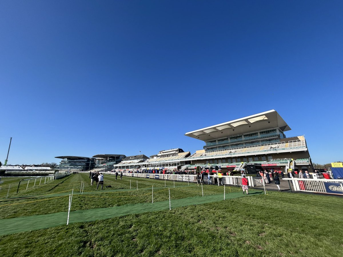 British Horseracing Authority (@bhahorseracing) on Twitter photo ℹ️ The safety of all the Grand National’s participants is the number one priority. More than £2 million has been invested into <a href="/AintreeRaces/">Aintree Racecourse</a> and equine safety measures in the last decade alone.
Read more: horsepwr.co.uk/news/safety-an…
#HorsePWR ℹ️ The safety of all the Grand National’s participants is the number one priority. More than £2 million has been invested into <a href="/AintreeRaces/">Aintree Racecourse</a> and equine safety measures in the last decade alone.
Read more: horsepwr.co.uk/news/safety-an…
#HorsePWR