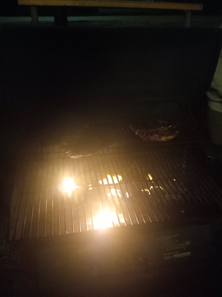 Luckofthefox tweet media