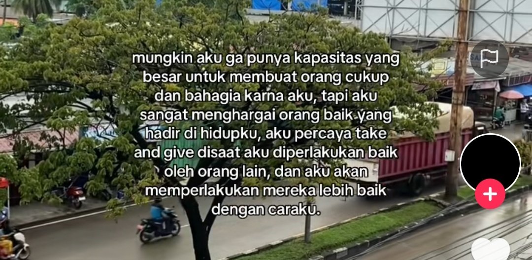 🦋 (@uchilyy) on Twitter photo 