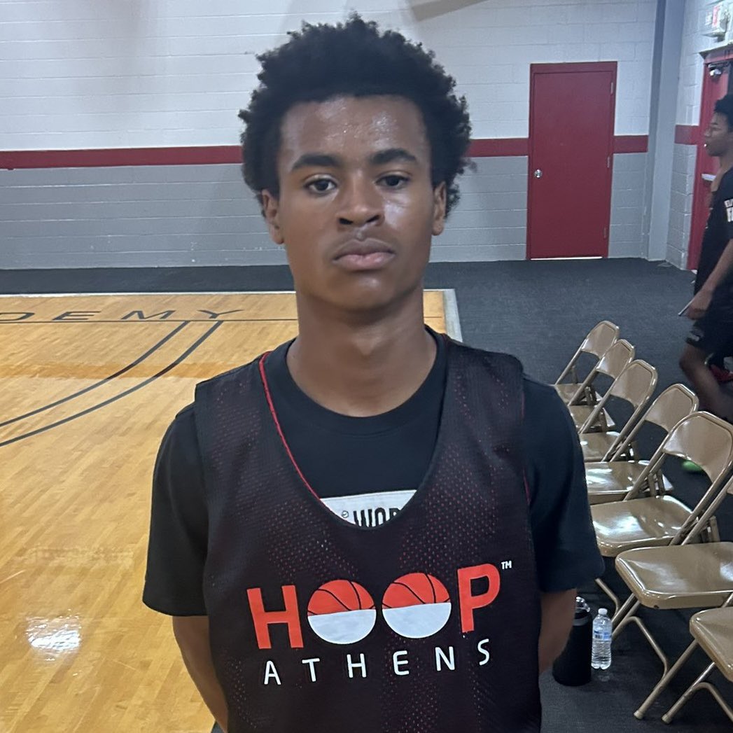 HoopAtlanta (@hoopatlanta_) on Twitter photo FINAL:
HoopAthens 17u - 62
Tennessee Marathon - 30
LEADERS
@vibezalonee - 14p
<a href="/Simmons4Jacoby/">Jacoby Simmons</a> - 13p
<a href="/SamMoody674196/">Sam Moody</a> - 10p, 4s
<a href="/CarterOglesby11/">Carter Oglesby</a> - 9p, 11a FINAL:
HoopAthens 17u - 62
Tennessee Marathon - 30
LEADERS
@vibezalonee - 14p
<a href="/Simmons4Jacoby/">Jacoby Simmons</a> - 13p
<a href="/SamMoody674196/">Sam Moody</a> - 10p, 4s
<a href="/CarterOglesby11/">Carter Oglesby</a> - 9p, 11a