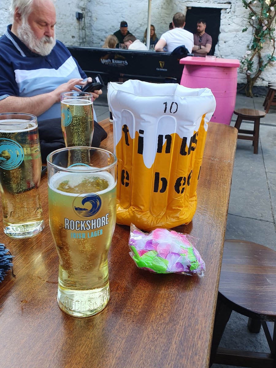 Simon Harrington (@simonharringto9) on Twitter photo travel tinus the beer, cider and garlands in sub-tropical galway <a href="/Cardiff_Rugby/">Cardiff Rugby</a> <a href="/CardiffBluesSC/">Cardiff Blue & Blacks Supporters Club</a> travel tinus the beer, cider and garlands in sub-tropical galway <a href="/Cardiff_Rugby/">Cardiff Rugby</a> <a href="/CardiffBluesSC/">Cardiff Blue & Blacks Supporters Club</a>