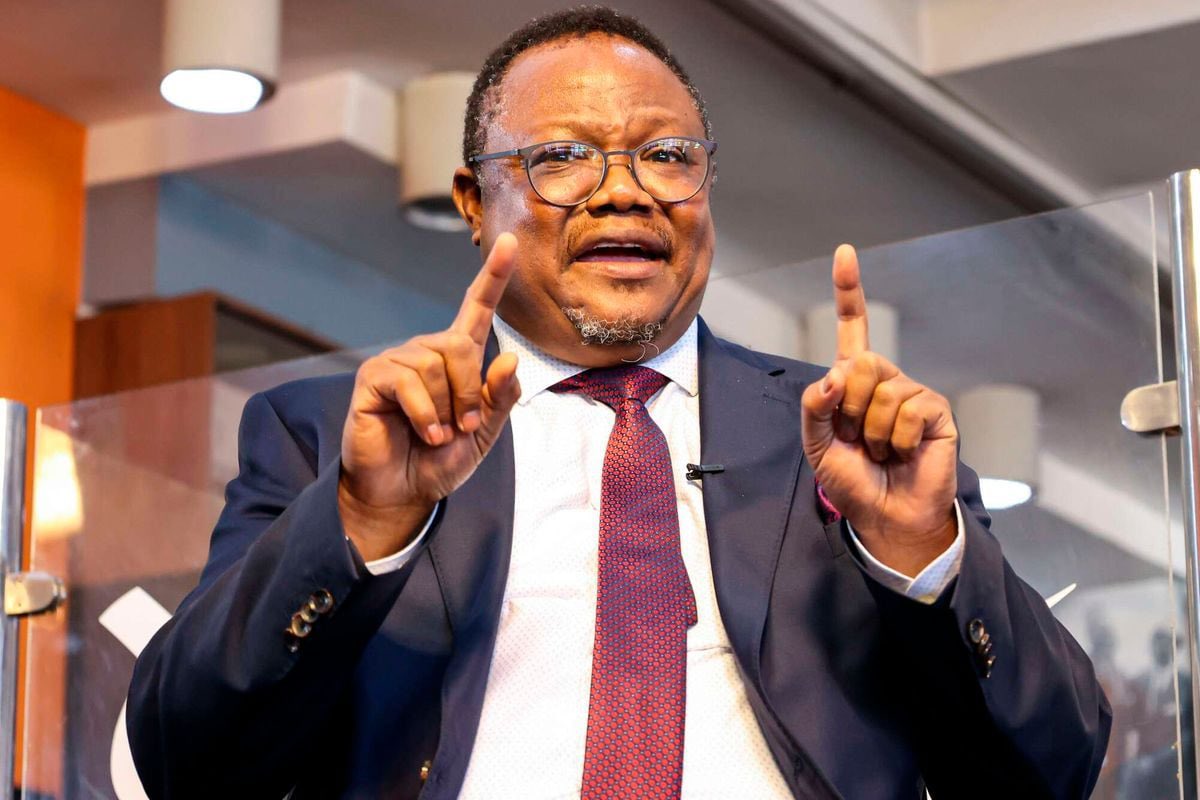 Mange Kimambi (@mangekimambi) on Twitter photo Kwako <a href="/TunduALissu/">Tundu Antiphas Lissu</a> .Wananchi tunakuombea uwe na uwezo wa ku blockout the noise na ku-stay focused.
.
Wewe ndio aina ya kiongozi aliehitajika at this very moment.
.
Hatma ya Chadema iko mikononi mwa wananchi wa kawaida. You have our full support kwenye no reforms no elections. Kwako <a href="/TunduALissu/">Tundu Antiphas Lissu</a> .Wananchi tunakuombea uwe na uwezo wa ku blockout the noise na ku-stay focused.
.
Wewe ndio aina ya kiongozi aliehitajika at this very moment.
.
Hatma ya Chadema iko mikononi mwa wananchi wa kawaida. You have our full support kwenye no reforms no elections.
