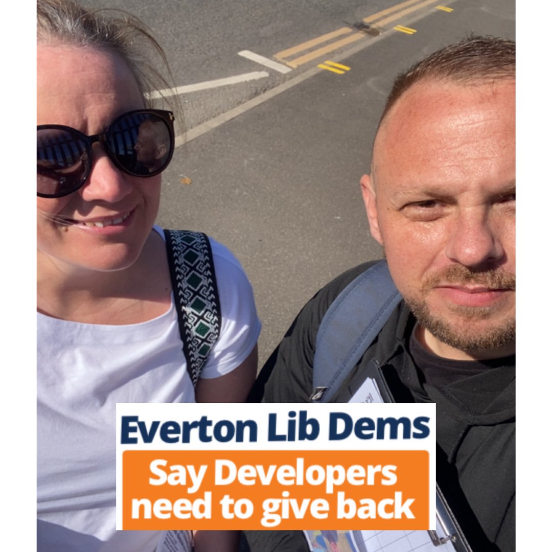 Back out at Greatie Market with my petition asking for some of the £1.2m St Modwen got for free off Liverpool Labour Council 

Please sign and share 

liverlibdems.org.uk/give-back

@ICareAboutLpool <a href="/NevilleSouthall/">Neville Southall</a> <a href="/TAXIALLIANCELPO/">THE TAXI FAMILY</a> <a href="/SteveDarlingMP/">Steve Darling MP</a> <a href="/LiamThorpECHO/">Liam Thorp</a> <a href="/liamfjournalist/">Liam Fitz</a> y