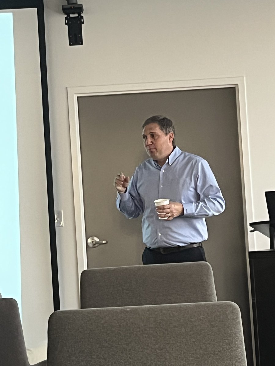 Our seniors visited <a href="/Aeroseal_llc/">Aeroseal</a> earlier this week on a dual field trip with Centerville Marketing. They met with Senior Director of Growth Marketing, Erin Ruef, &amp;  General Manager, Mark Keeton, to learn about marketing &amp; business practices within their company! #industrytrends