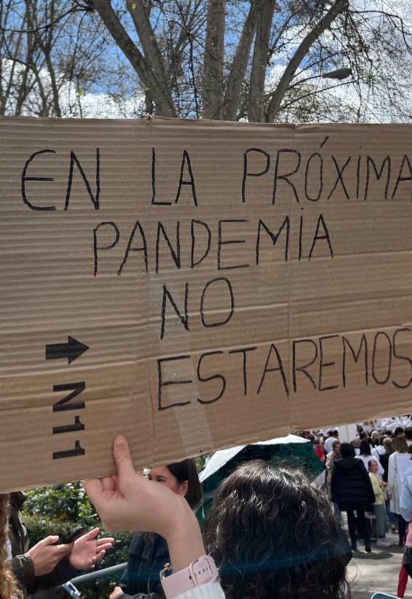 Víctor Pedrera Carbonell (@victorpedrera) on Twitter photo Y no estaremos porque con este trato la administración nos habrá tirado a todos antes.
<a href="/cesm_sindicatos/">CESM</a> <a href="/CESM_CV/">SindicatoMedico_CESM-CV</a> <a href="/SIMEIMadrid/">SIMEIM-CESM Madrid #NoAlEstatutoMarco</a><a href="/DrMiguelLazaro/">Miguel Lázaro</a> <a href="/CESM_CYL/">CESMCYL</a> <a href="/cesmclm/">Sindicato Médico CESM Castilla La Mancha</a> <a href="/MedicoCantabria/">Sindicato Medico CANTABRIA</a> <a href="/SimebalCesm/">SIMEBAL | #NoAlEstatutoMarco</a> <a href="/CESMCanarias/">CESM Canarias</a> Y no estaremos porque con este trato la administración nos habrá tirado a todos antes.
<a href="/cesm_sindicatos/">CESM</a> <a href="/CESM_CV/">SindicatoMedico_CESM-CV</a> <a href="/SIMEIMadrid/">SIMEIM-CESM Madrid #NoAlEstatutoMarco</a><a href="/DrMiguelLazaro/">Miguel Lázaro</a> <a href="/CESM_CYL/">CESMCYL</a> <a href="/cesmclm/">Sindicato Médico CESM Castilla La Mancha</a> <a href="/MedicoCantabria/">Sindicato Medico CANTABRIA</a> <a href="/SimebalCesm/">SIMEBAL | #NoAlEstatutoMarco</a> <a href="/CESMCanarias/">CESM Canarias</a>