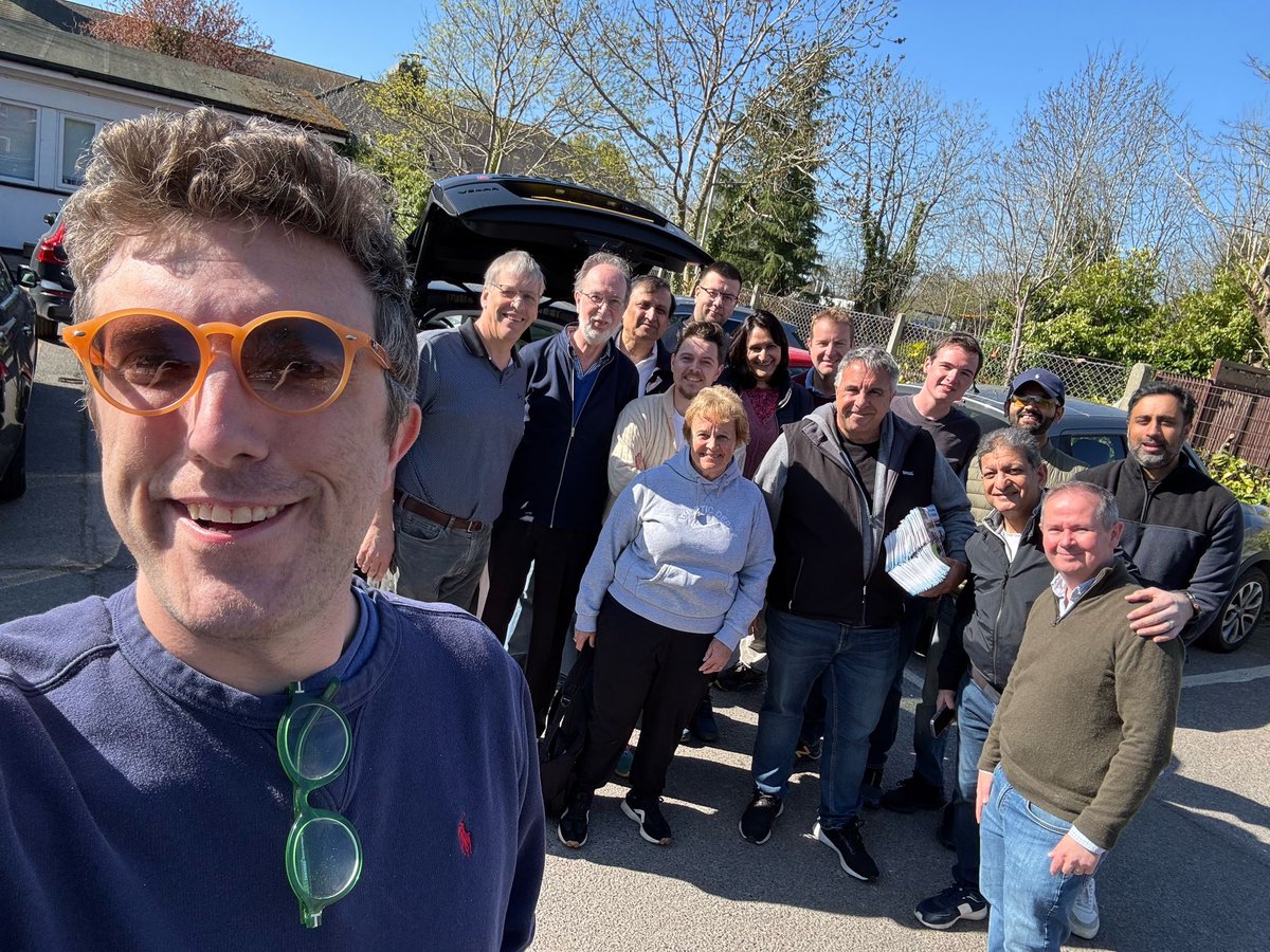 David Simmonds CBE, Conservative MP (@dsimmonds_rnp) on Twitter photo Thanks to the brilliant colleagues from <a href="/Hillingdon_Tory/">Hillingdon Conservatives</a> <a href="/tuckwell_steve/">Steve Tuckwell</a> <a href="/HAConservatives/">Harrow Council Conservatives</a> for turning out to help <a href="/CllrJanePalmer/">Cllr Jane Palmer</a> and I in sunny Harefield this morning Thanks to the brilliant colleagues from <a href="/Hillingdon_Tory/">Hillingdon Conservatives</a> <a href="/tuckwell_steve/">Steve Tuckwell</a> <a href="/HAConservatives/">Harrow Council Conservatives</a> for turning out to help <a href="/CllrJanePalmer/">Cllr Jane Palmer</a> and I in sunny Harefield this morning