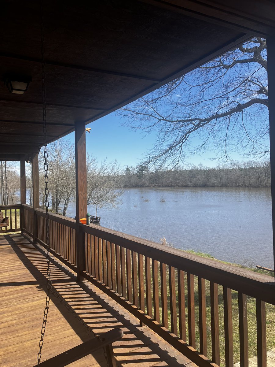 AndrewJBoneRE's tweet image. Are you looking to buy, sell or lease in Tuscaloosa, Alabama? Maybe you are also looking for new property management. We have you covered! Referrals always welcomed. Now leasing Game Day rentals & graduation! Weekends in T-town well worth it! Roll Tide! 256-504-2963