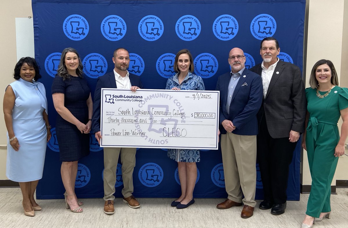 Thank you Cleco for investing $30,000 in SoLAcc's Power Line Worker Program, funding scholarships &amp; workforce development! #WorkforceDevelopment #SoLAPowered solacc.edu/about-us/news/…