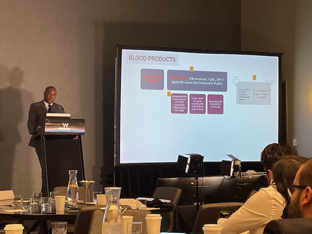 MGHColoSurgery's tweet image. Honored to have @JosephNunooMen1 at the Harvard colorectal course - teaching us about everything from fistula repairs, surgery for rectal prolapse, debating surgery versus medical management for diverticulitis, and lower GI bleeding 💩 #ByExpertsforExperts @MGHSurgery