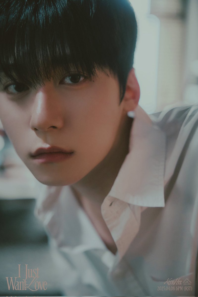 kbgmedia's tweet photo. #KEONHEE from #ONEUS releases new concept photo for "I Just Want Love" https://t.co/1iy5LhxW2A