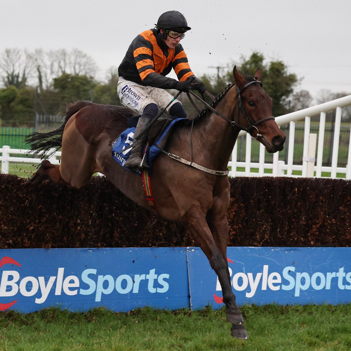 NICK ROCKETT WINS THE 2025 GRAND NATIONAL!