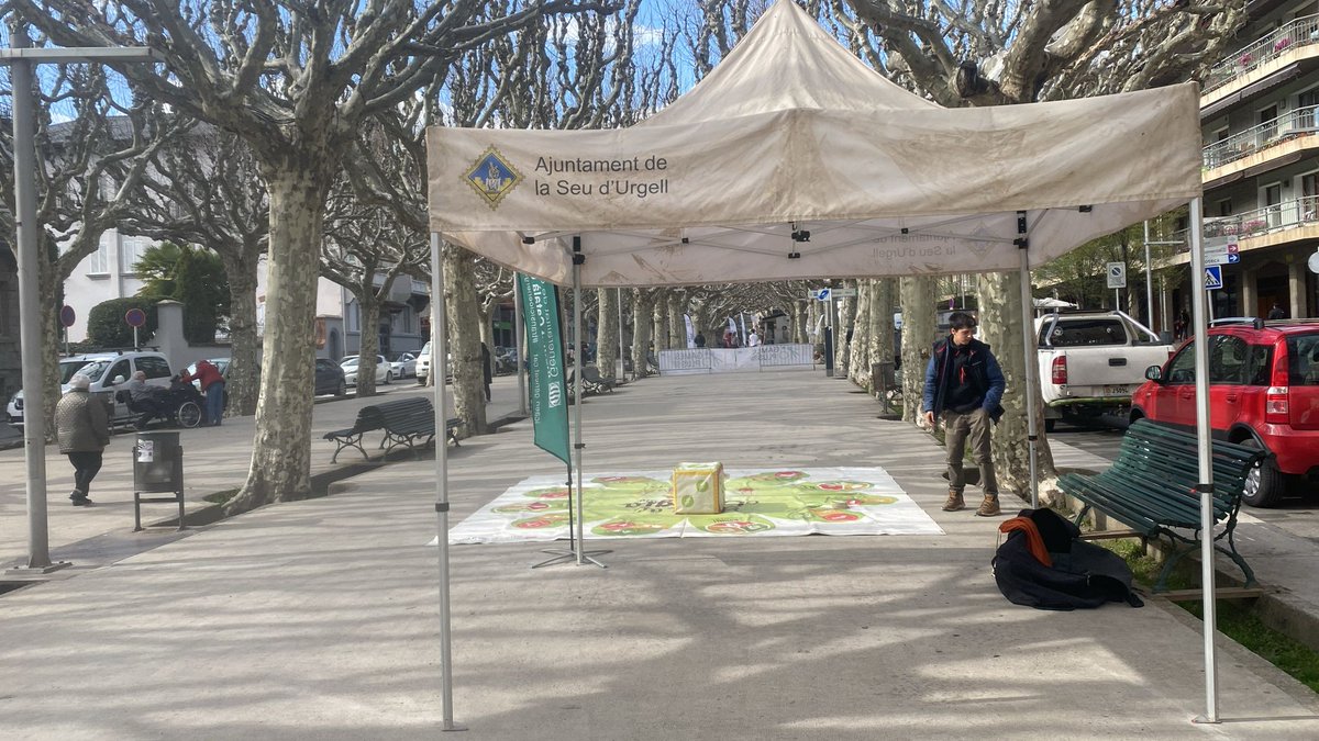 Estem a la Fira del Joc dels Pirineus amb l'Energia en un dia d'<a href="/energiacat/">Energia</a>!!! Si esteu a La Seu d'Urgell o a prop animeu-vos!!