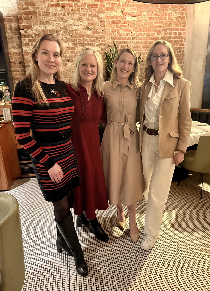Kate Hanneman (@katehanneman) on Twitter photo Next stop, beautiful Montreal to join the wonderful Canadian radiology community for #CAR2025 🇨🇦🙌🏻 Reunited with great friends <a href="/andrea_rockall/">Andrea Rockall</a>, incoming CAR president <a href="/DrAlisonHarris/">Alison Harris</a>, and past president Ania Kielar ☺️ Incredible to have so many inspiring women in leadership 🙌🏻 Next stop, beautiful Montreal to join the wonderful Canadian radiology community for #CAR2025 🇨🇦🙌🏻 Reunited with great friends <a href="/andrea_rockall/">Andrea Rockall</a>, incoming CAR president <a href="/DrAlisonHarris/">Alison Harris</a>, and past president Ania Kielar ☺️ Incredible to have so many inspiring women in leadership 🙌🏻