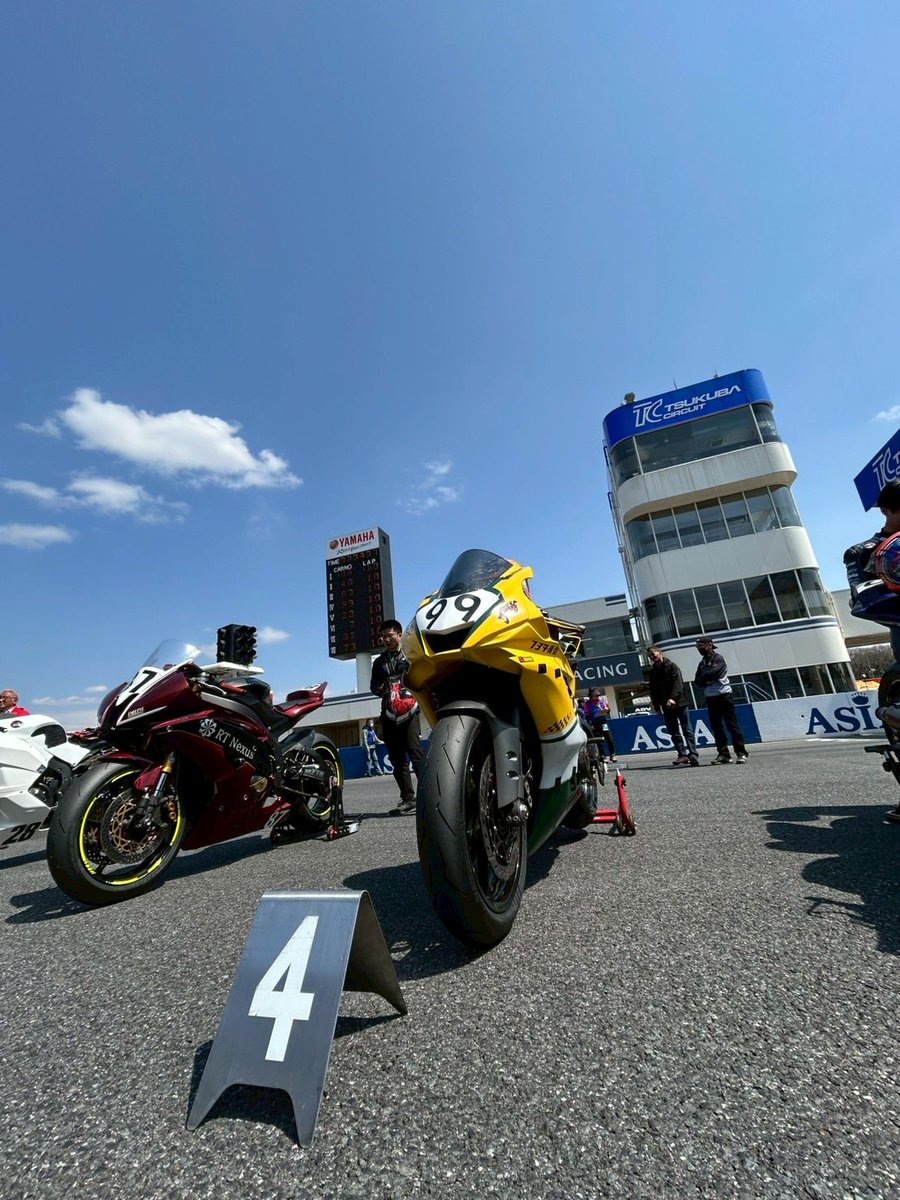 本日の筑波TT色々なサポートのおかげで楽しくレースする事ができたので優勝です