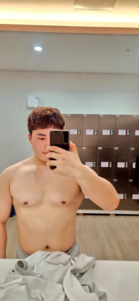 그리즐리 (@hm121333) on Twitter photo 