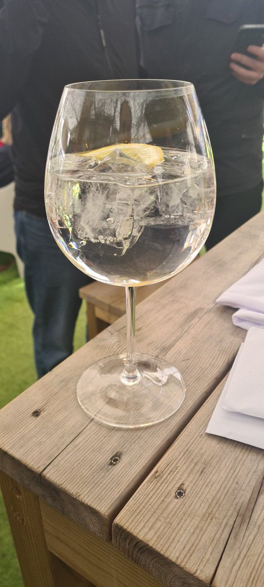 Hemmapremiär! Kom igen Kalmar! ❤️🤍