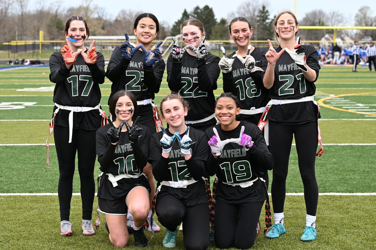 Mayfield Flag Football won opening two games Friday night Mayfield 20 -  Perry 16 Mayfield 34 - Riverside 0, image size:1199x800