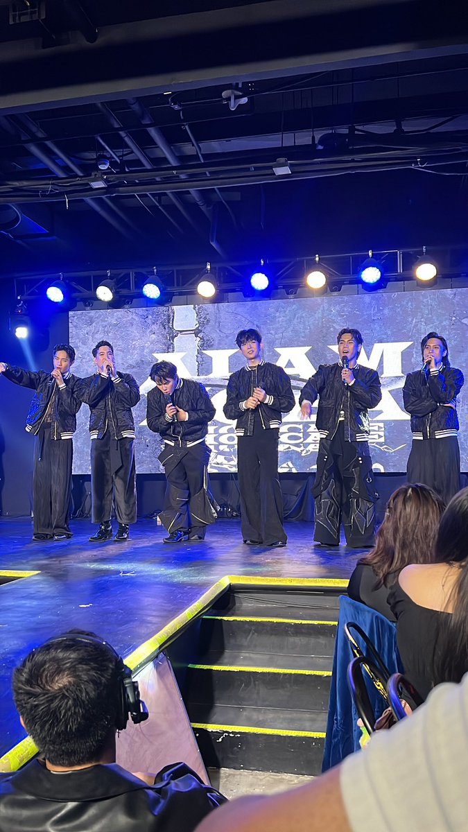 I am just so happy to see <a href="/1stoneOfficial/">1ST ONE</a> again perform live. Sobrang namiss ko kayo! So proud of you guys 🫶🏻✨

1ST ONE ALAM MO BA
<a href="/1stoneOfficial/">1ST ONE</a> #1stOne
#1stOne_AlamMoBa #DareToSeeTheShow