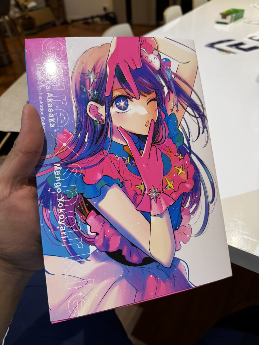 Bought this cuz the art is amazing