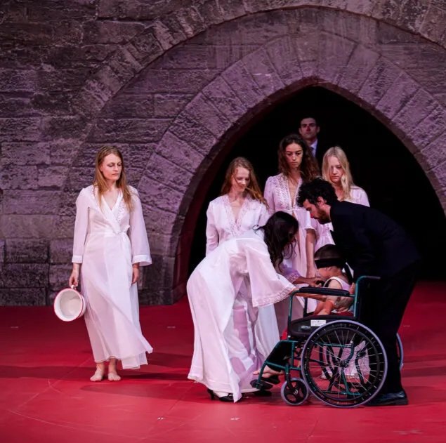 Ninfas que mean. Dämon e imaginario liddelliano
metahipertextualidades.blogspot.com/2025/04/ninfas… #metahipertextualidades