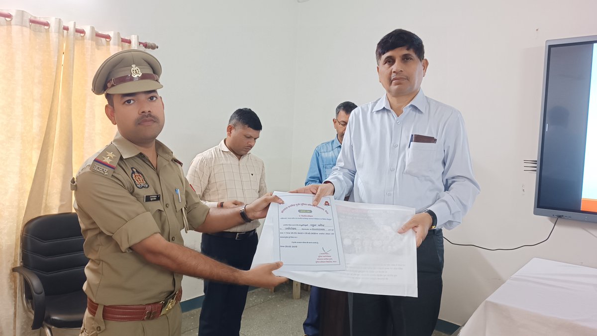KDSG PTS Meerut UP Police (@kdsgptsmrt) on Twitter photo рдХреЗрдбреАрдПрд╕рдЬреА рдкреАрдЯреАрдПрд╕,рдореЗрд░рда рдореЗрдВ рджрд┐рдирд╛рдВрдХ 24.03.2025 рд╕реЗ 06 рджрд┐рд╡рд╕реАрдп рд╡рд┐рд╢реЗрд╖ рдкреНрд░рд╢рд┐рдХреНрд╖рдг рдХрд╛рд░реНрдпрдХреНрд░рдо тАШтАШрдорд╣рд┐рд▓рд╛рдУрдВ, рд╕рдореНрдкрддреНрддрд┐ рдПрд╡рдореН рдорд╛рдирд╡ рд╢рд░реАрд░ рдХреЗ рд╡рд┐рд░реВрджреНрдз рдЕрдкрд░рд╛рдз рдореЗрдВ рд╡рд┐рд╡реЗрдЪрдирд╛ рдХрд╛ рд╡рд┐рд╢реЗрд╖ рдореЙрдбреНрдпреВрд▓тАЩтАЩ рдХрд╛ рдкреНрд░рд╢рд┐рдХреНрд╖рдг рджрд┐рдпрд╛ рдЧрдпрд╛рд╛ <a href="/UPPoliceTrgHQ/">Training Directorate UP Police</a> рдХреЗрдбреАрдПрд╕рдЬреА рдкреАрдЯреАрдПрд╕,рдореЗрд░рда рдореЗрдВ рджрд┐рдирд╛рдВрдХ 24.03.2025 рд╕реЗ 06 рджрд┐рд╡рд╕реАрдп рд╡рд┐рд╢реЗрд╖ рдкреНрд░рд╢рд┐рдХреНрд╖рдг рдХрд╛рд░реНрдпрдХреНрд░рдо тАШтАШрдорд╣рд┐рд▓рд╛рдУрдВ, рд╕рдореНрдкрддреНрддрд┐ рдПрд╡рдореН рдорд╛рдирд╡ рд╢рд░реАрд░ рдХреЗ рд╡рд┐рд░реВрджреНрдз рдЕрдкрд░рд╛рдз рдореЗрдВ рд╡рд┐рд╡реЗрдЪрдирд╛ рдХрд╛ рд╡рд┐рд╢реЗрд╖ рдореЙрдбреНрдпреВрд▓тАЩтАЩ рдХрд╛ рдкреНрд░рд╢рд┐рдХреНрд╖рдг рджрд┐рдпрд╛ рдЧрдпрд╛рд╛ <a href="/UPPoliceTrgHQ/">Training Directorate UP Police</a>