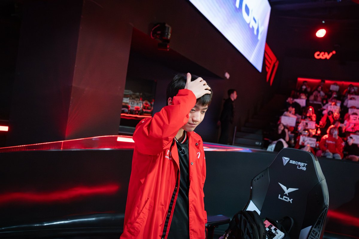 T1 Keria tweet media