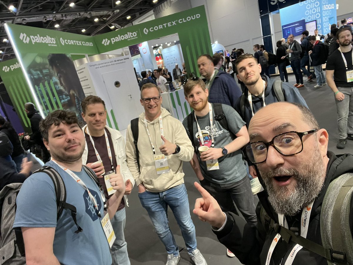 Nuno do Carmo (@nunixtech) on Twitter photo Every <a href="/CloudNativeFdn/">CNCF</a> #KubeCon I attended, I tried to have a <a href="/MVPAward/">Microsoft MVP Communities</a> photo 😎
This year, it’s the first time I had the honor of meeting many of us including the legends <a href="/Pixel_Robots/">Pixel Robots. ☁️☸️ (Richard Hooper)</a> and <a href="/smoon_lee/">Simon Lee</a> 🙌
The windows fan in cloud native Corsair 🏴☠️ Every <a href="/CloudNativeFdn/">CNCF</a> #KubeCon I attended, I tried to have a <a href="/MVPAward/">Microsoft MVP Communities</a> photo 😎
This year, it’s the first time I had the honor of meeting many of us including the legends <a href="/Pixel_Robots/">Pixel Robots. ☁️☸️ (Richard Hooper)</a> and <a href="/smoon_lee/">Simon Lee</a> 🙌
The windows fan in cloud native Corsair 🏴☠️
