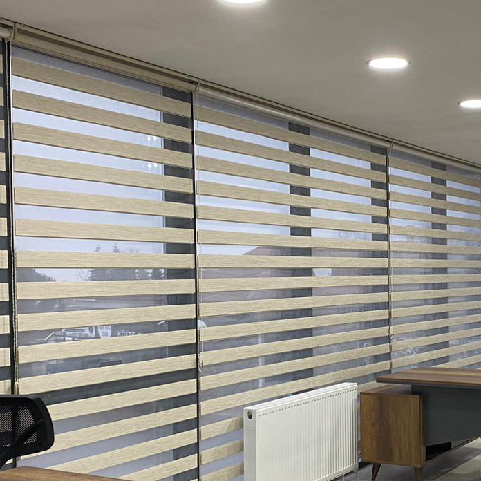 PerdecomResmi's tweet photo. #Ofis #Zebra #perde modelleri en uygun fiyat garantisi ile https://t.co/sxkEFG4UVR adresinde.
#perde #zebraperde #ofisperdesi #storperde #kremperde #güneşlik #pliseperde #jaluziperde #ahşapperde #blindseller #perdecom #salonperdesi #karartmaperde #balkonperdesi https://t.co/TH5cwAjyPD