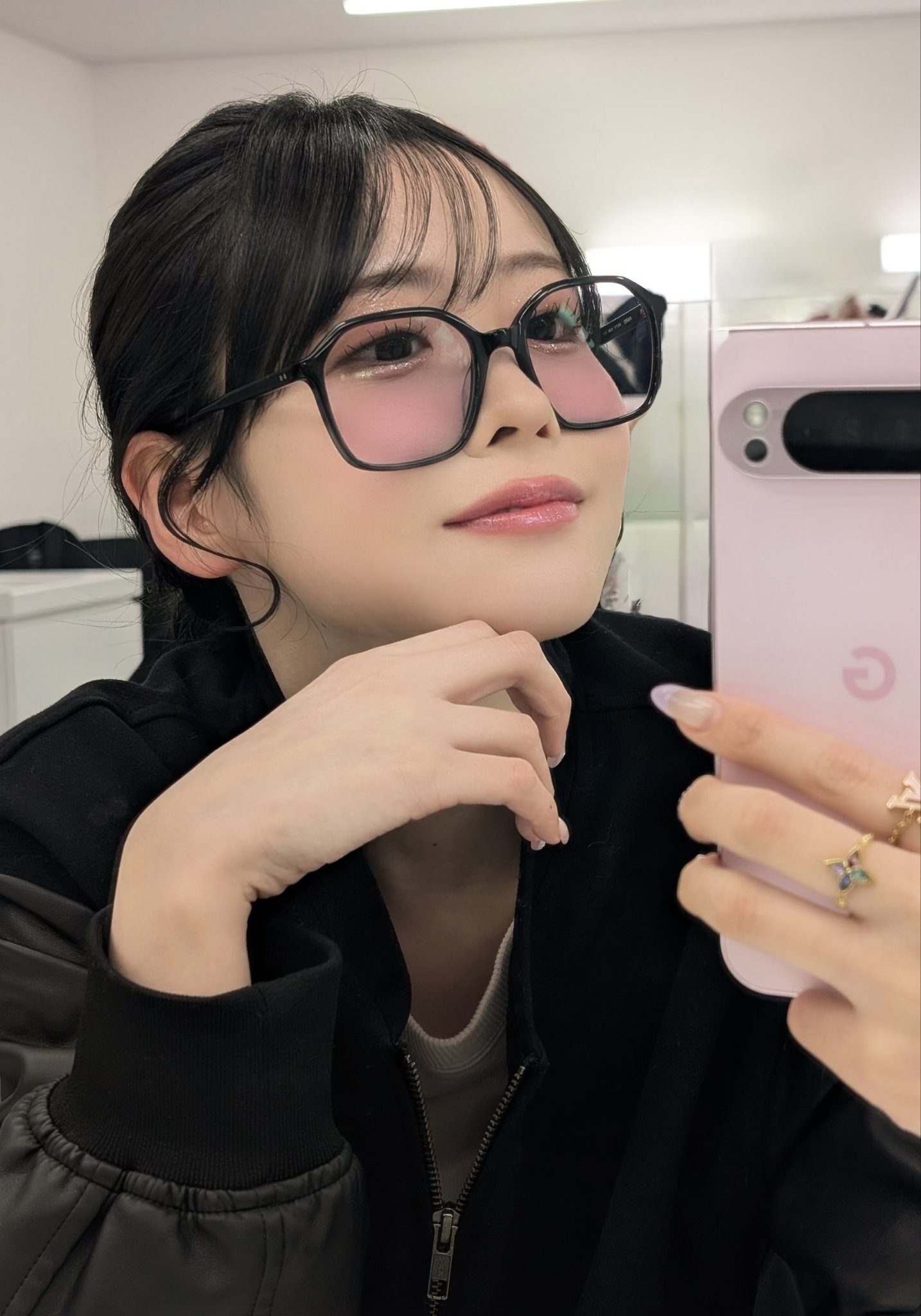 櫻井優衣(FRUITS ZIPPER) on X: 櫻井優衣(FRUITS ZIPPER) on X: