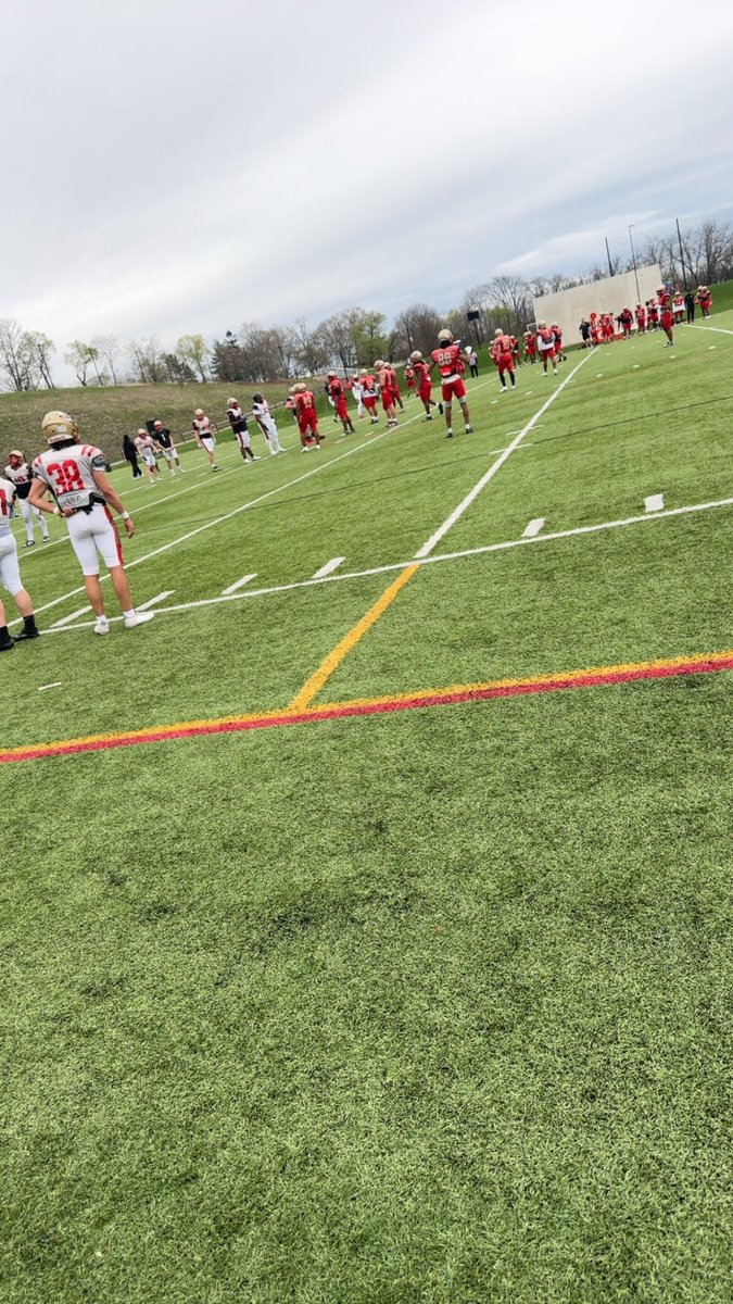 Jay17551999's tweet image. Had a Great time being back yesterday at Seton Hill and meeting some of the players and the Coaches! Thank you @CoachColemanSHU for having me out! #AGTG