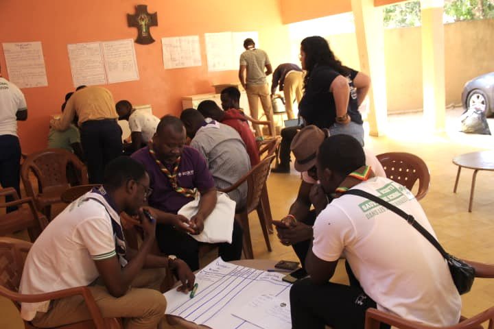 La reprise de l’atelier de formation des membres du comité national d’organisation du Jamboree national des scouts du Sénégal, avec la session sur la gestion des risques, présentée par Coline Galnier.
#changement #jamboree #Transformation #scoutisme