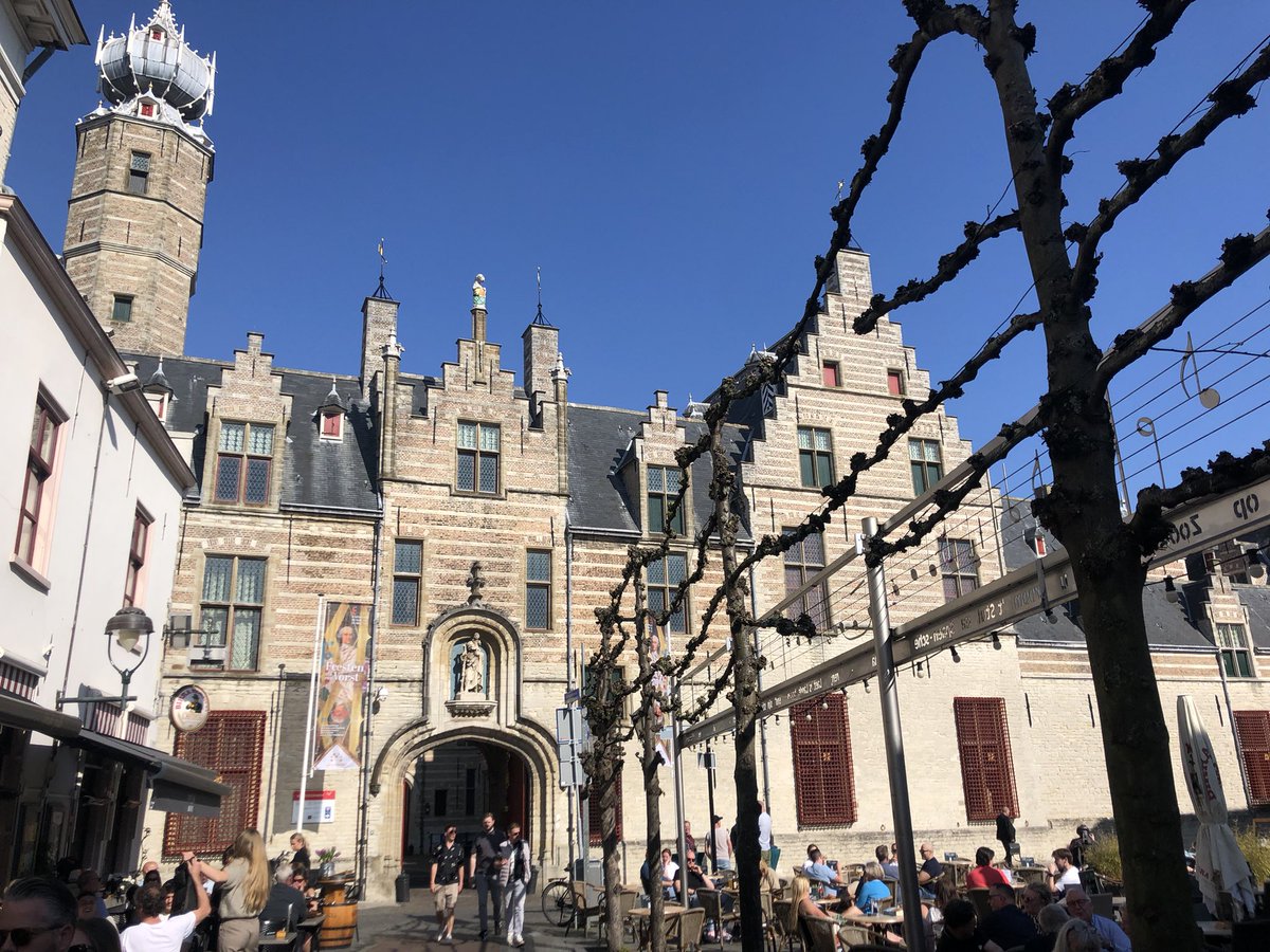 Bijzondere bijeenkomst van de 3 algemene besturen van de waterschappen in de zuidwestelijke delta: <a href="/waterschap/">Scheldestromen</a> @brabantsedelta <a href="/hollandsedelta/">waterschap Hollandse Delta</a>. Belangrijk voor de opgaven van de (nabije) toekomst: klimaatverandering, zoet water en waterveiligheid. Oa <a href="/delta_comm/">Deltacommissaris (DC)</a> en Cees Veerman.